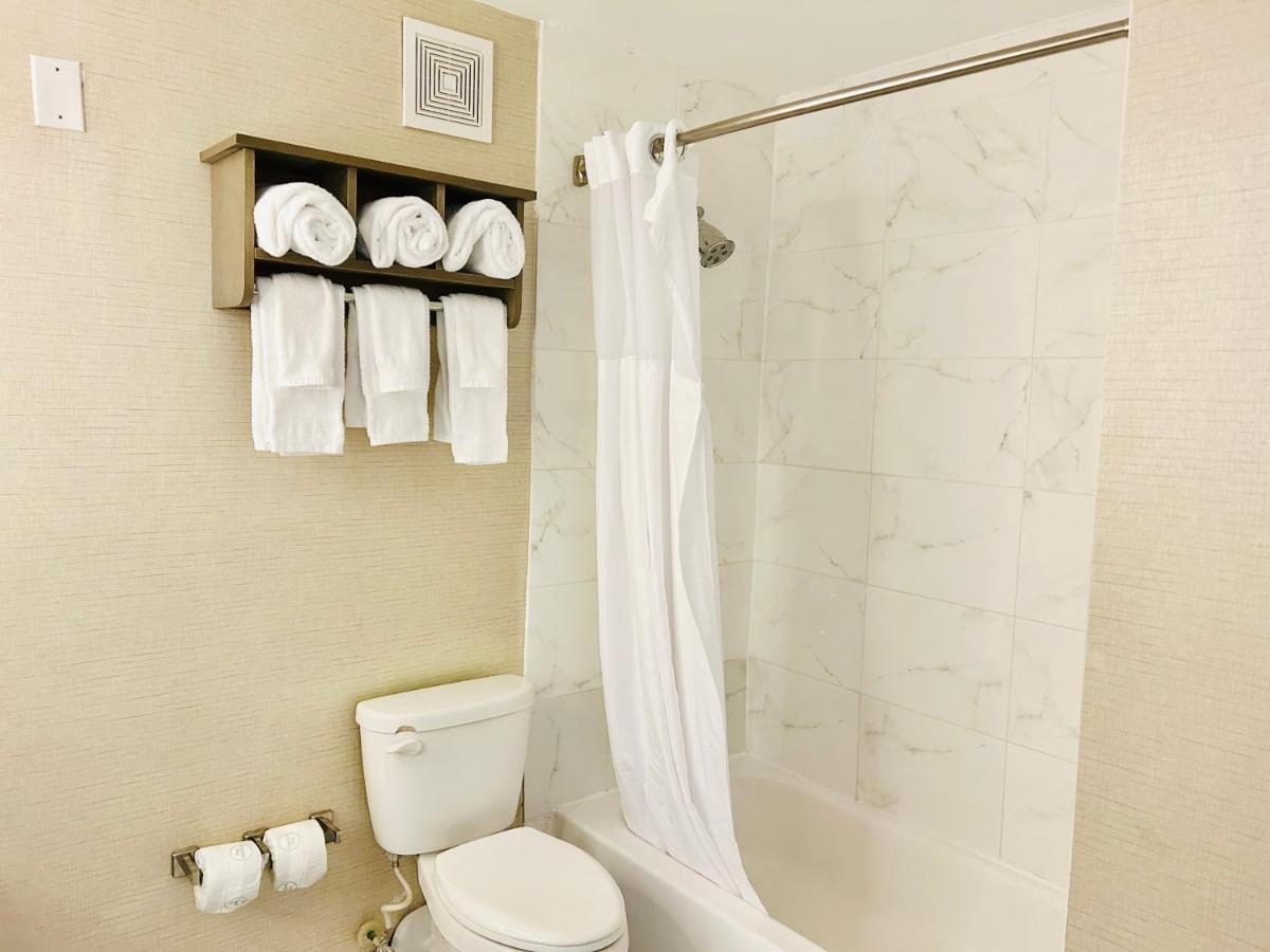 Surfbreak Virginia Beach Oceanfront, Ascend Hotel Collection Екстериор снимка