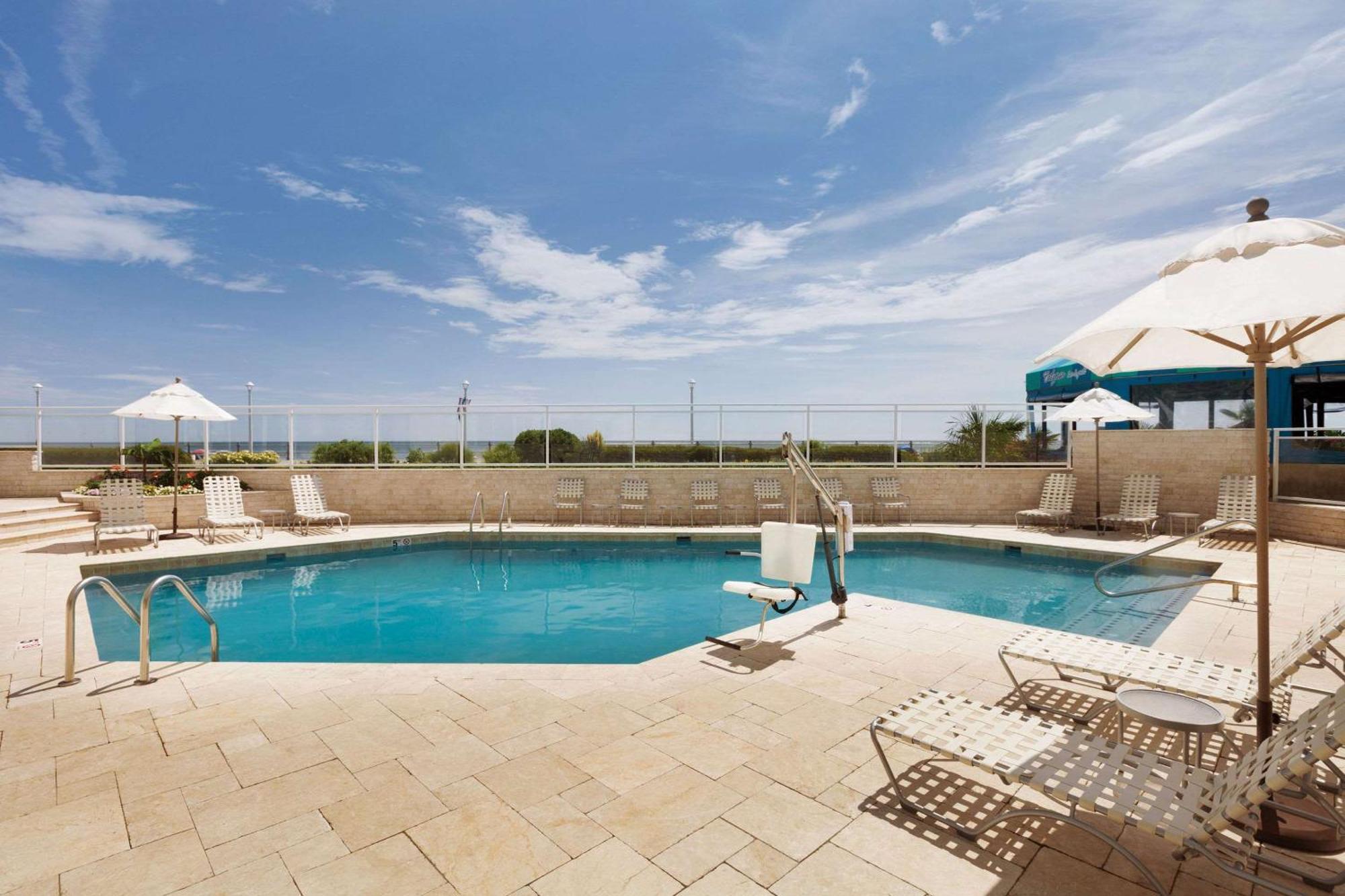 Surfbreak Virginia Beach Oceanfront, Ascend Hotel Collection Екстериор снимка